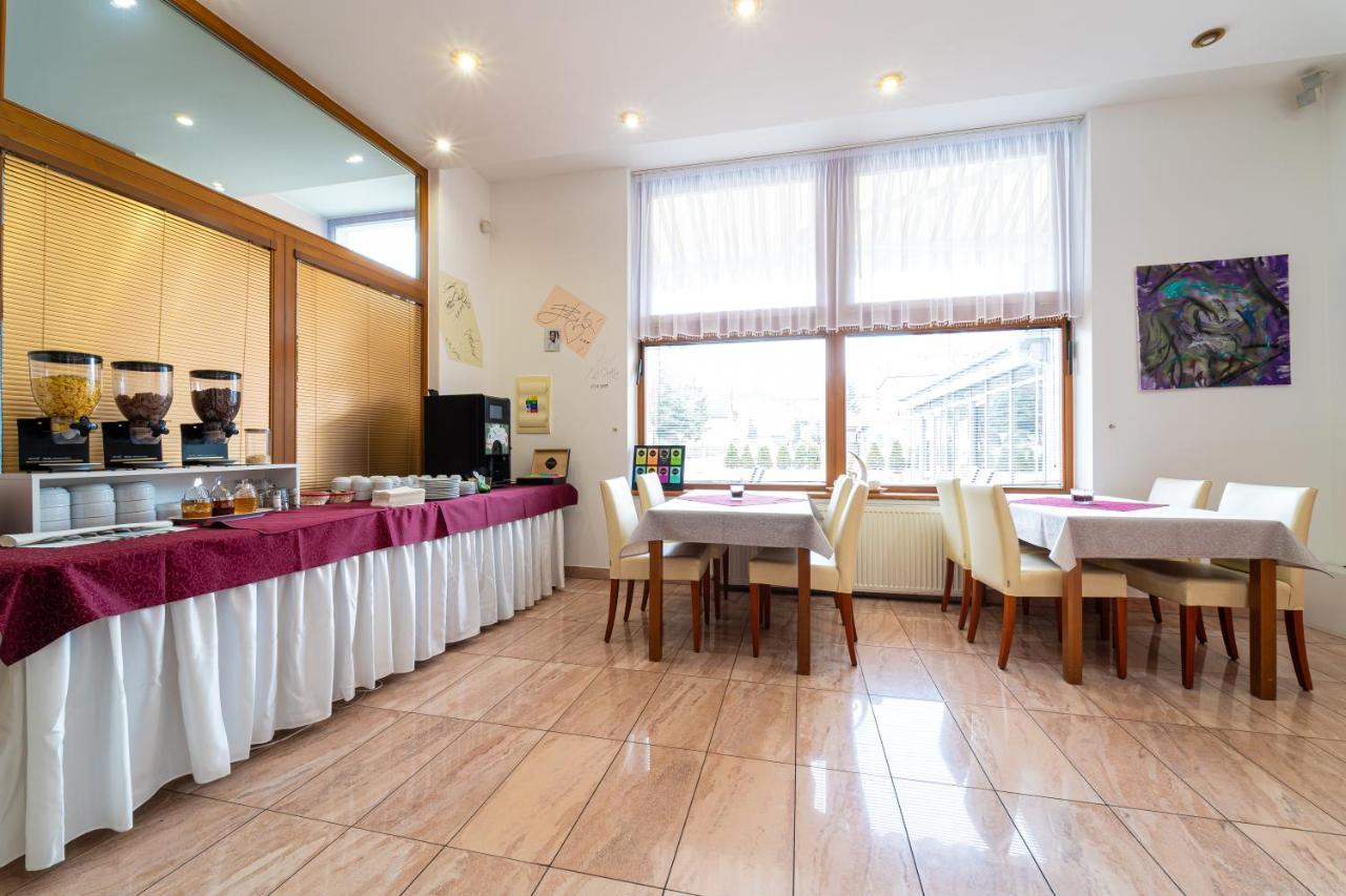 Hotel Artin 바르데요프 외부 사진