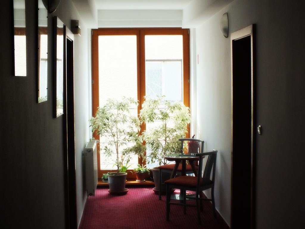 Hotel Artin 바르데요프 외부 사진
