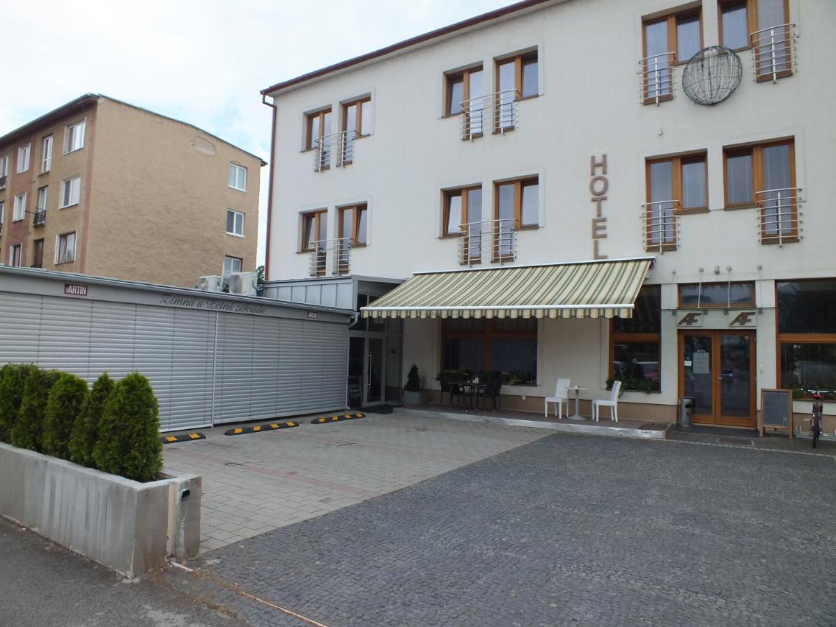 Hotel Artin 바르데요프 외부 사진